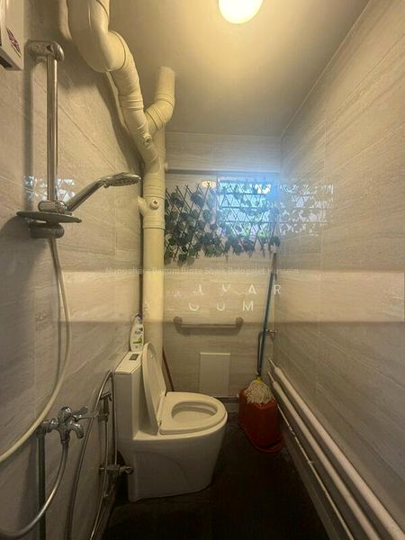 3 Room (3A) HDB for Rent in  672 Hougang Avenue 8 - Image 3