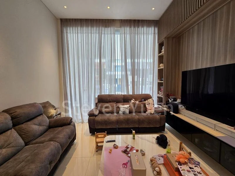 4 Bed Terraced House (Landed) for Sale in  Lorong M Telok Kurau - Image 1