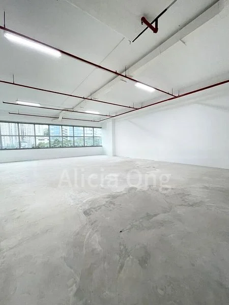 Light Industrial (B1) for Rent: Frontech Centre - Image 3