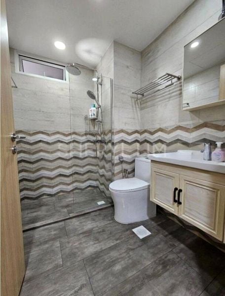 Room (Condo) for Rent in  Forestville - Image 2