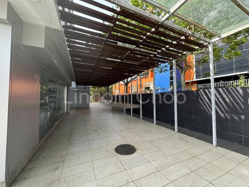 Light Industrial (B1) for Rent: SHC Actuary (former HBM Building) - Image 9