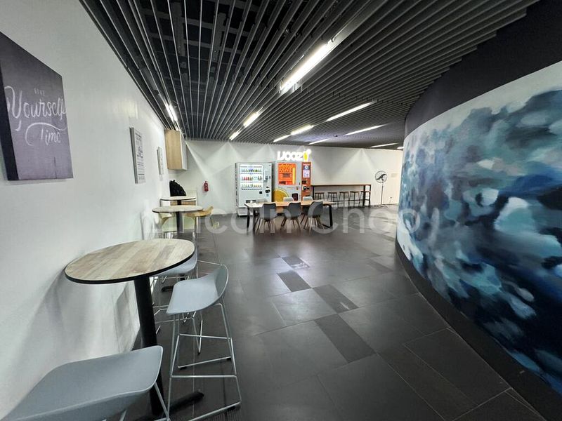 Light Industrial (B1) for Rent: SHC Actuary (former HBM Building) - Image 13