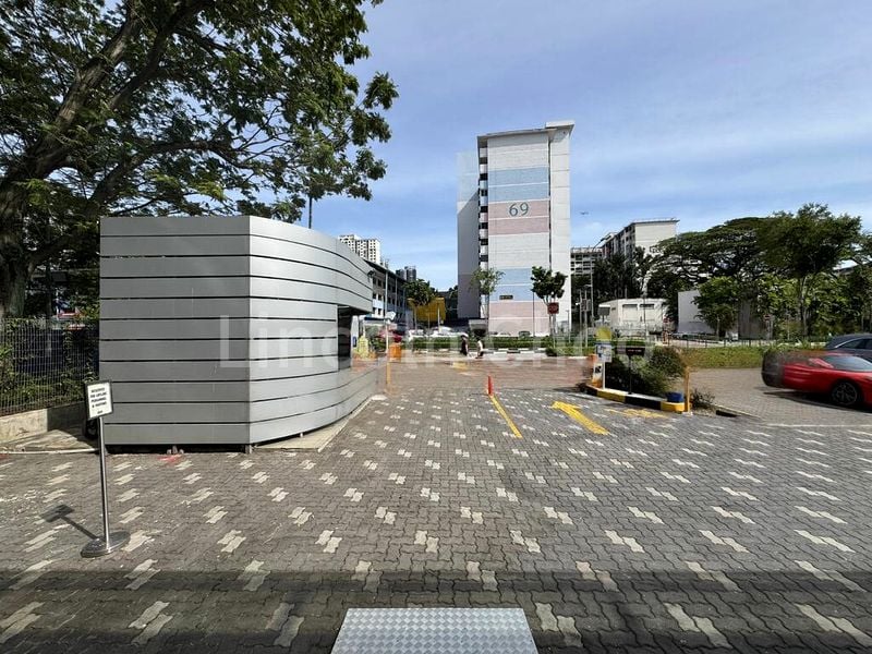 Light Industrial (B1) for Rent: SHC Actuary (former HBM Building) - Image 2