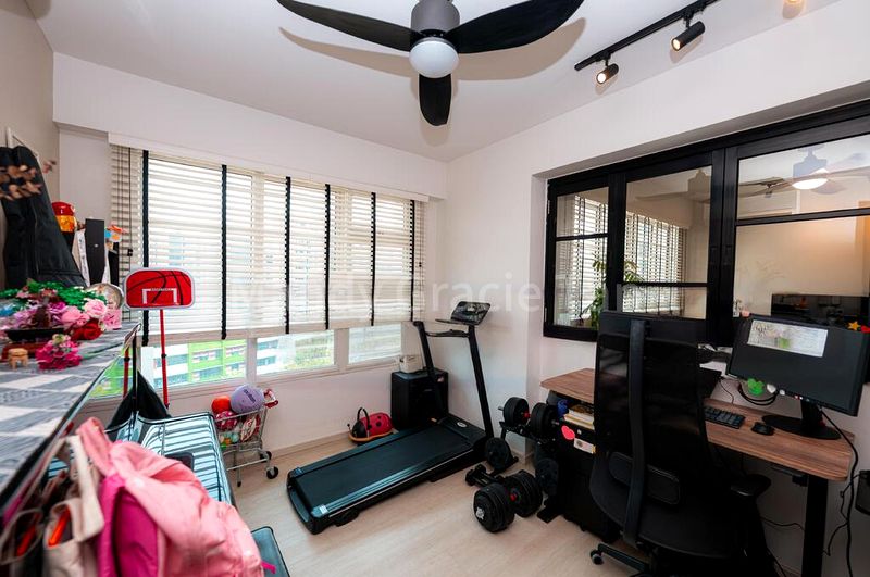 Premium HDB for Sale in  269A Punggol Field - Image 11
