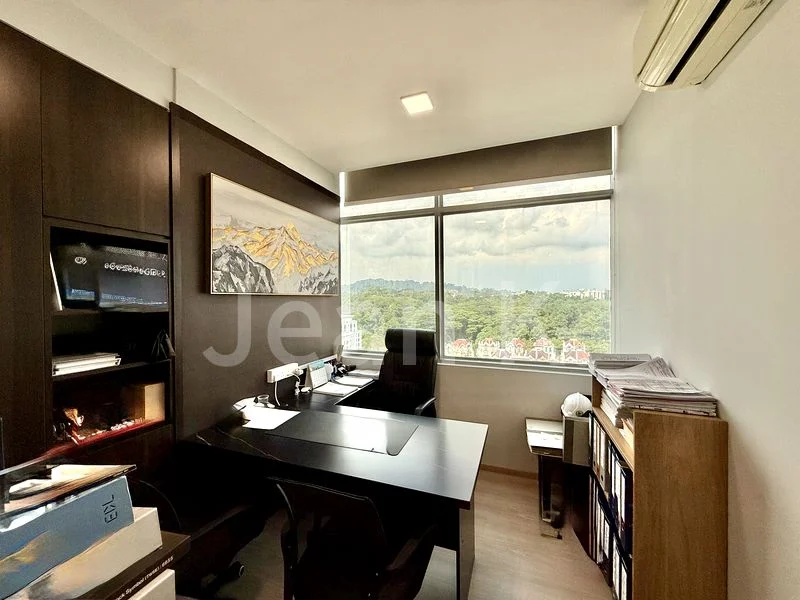 Light Industrial (B1) for Sale in  WCEGA Plaza - Image 6