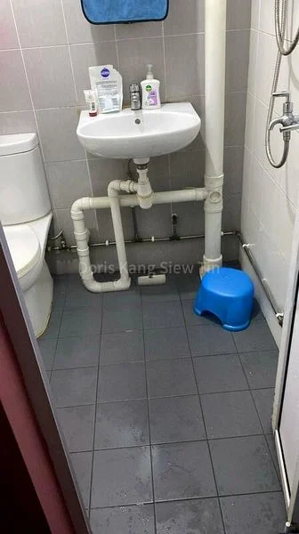 3 Room (3NG) HDB for Sale in  614 Bedok Reservoir Road - Image 7
