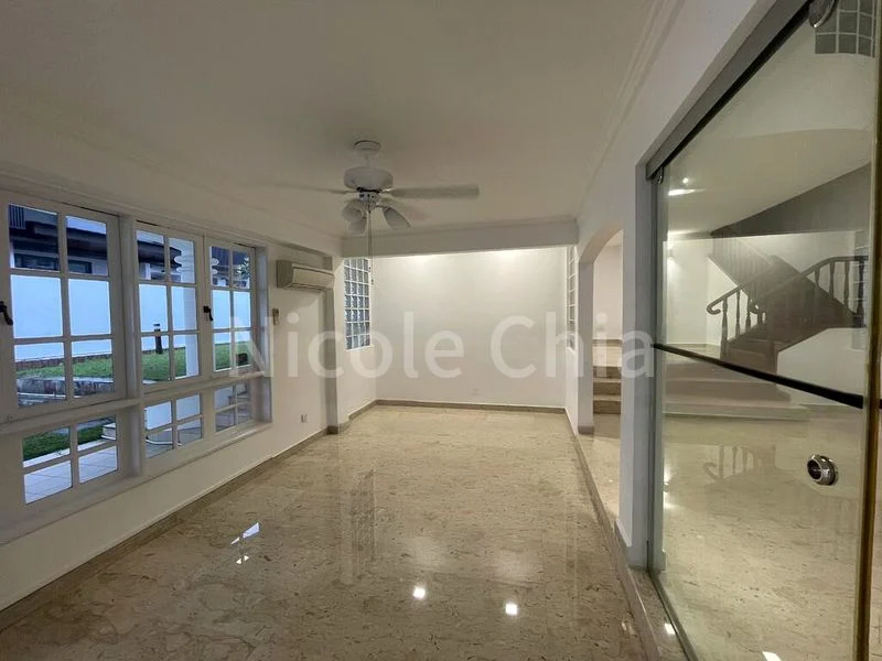 4 Bed Semi-Detached House (Landed) for Rent in  Washington Villa - Image 1