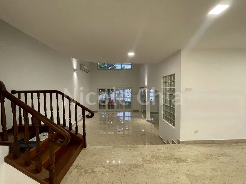 4 Bed Semi-Detached House (Landed) for Rent in  Washington Villa - Image 4