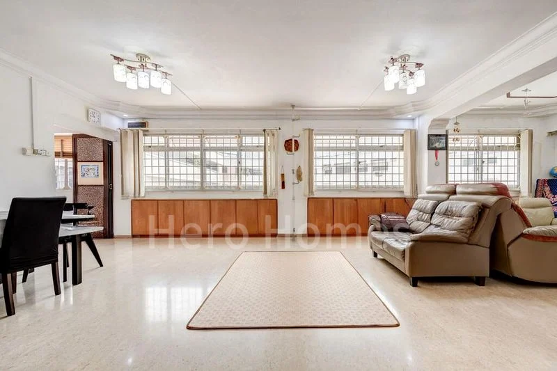 5 Room (5I) HDB for Sale in  756 Jurong West Street 74 - Image 1