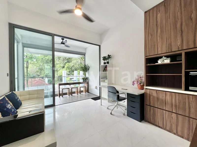 1 Bed Condo for Sale in  Holland Residences - Image 1