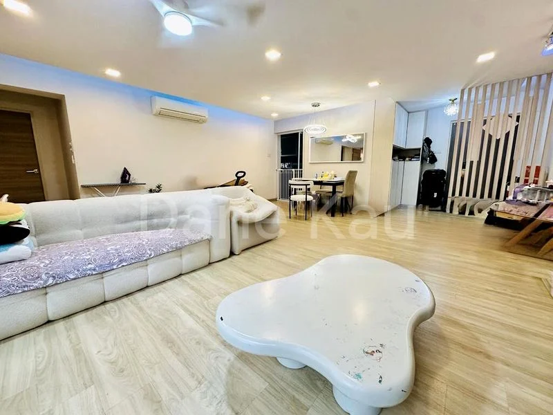 5 Room (5I) HDB for Sale in 290A Compassvale Crescent - Image 2