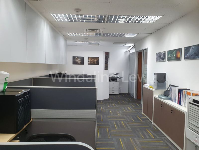 Office for Rent in  Tong Eng Building - Image 3