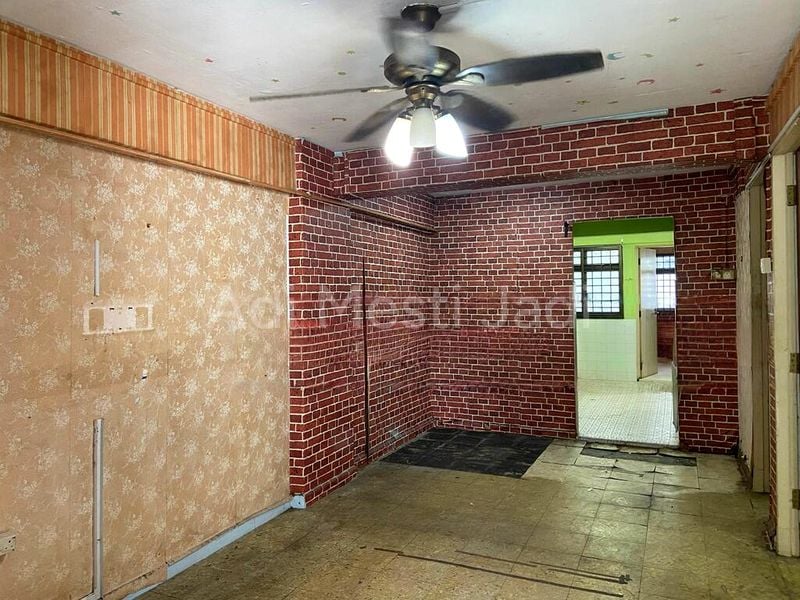 3 Room (3I) HDB for Sale in  3 Dover Road - Image 6