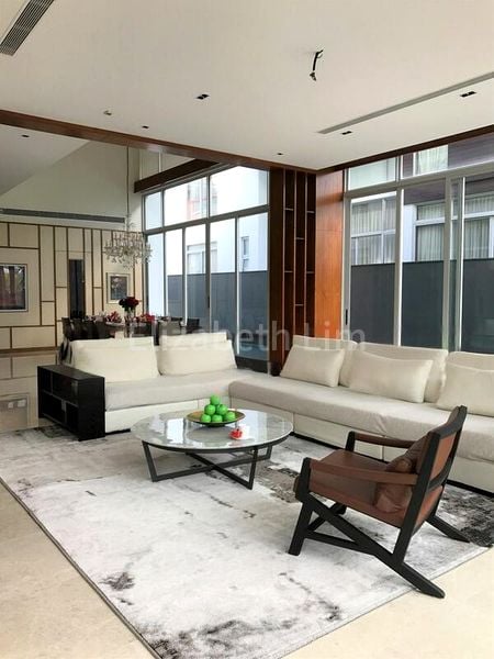 6 Bed Bungalow (Landed) for Rent in  Airport Boulevard - Image 3