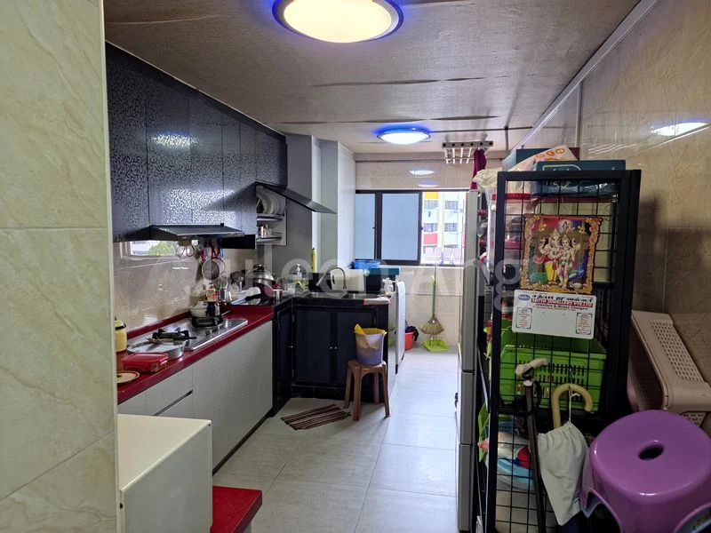 4 Room (4NG) HDB for Sale in 20 Teck Whye Lane - Image 2