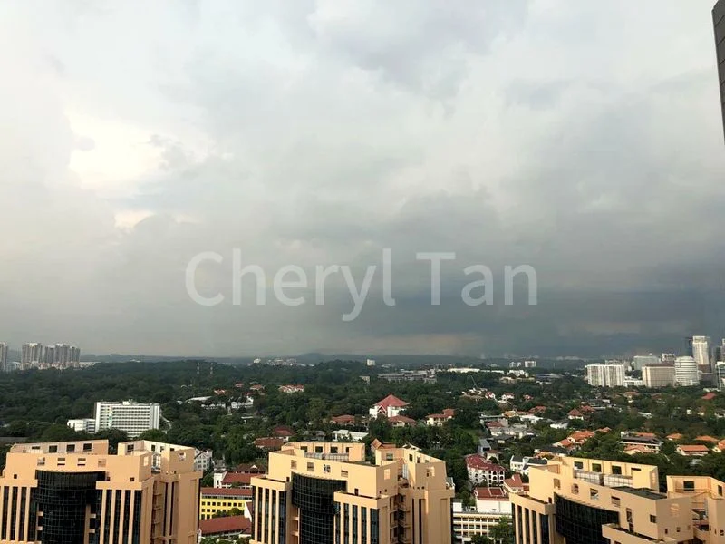 3 Bed Condo for Rent in  Echelon - Image 6