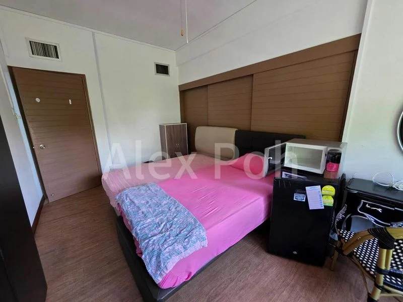 Master Room (Condo) for Rent in Teresa Ville - Image 5