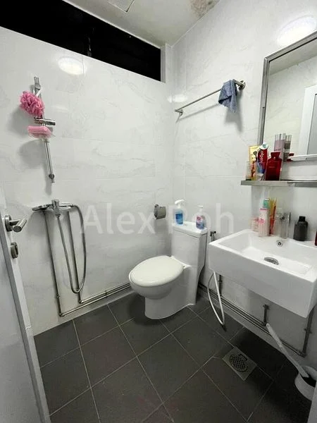 Master Room (Condo) for Rent in Teresa Ville - Image 15