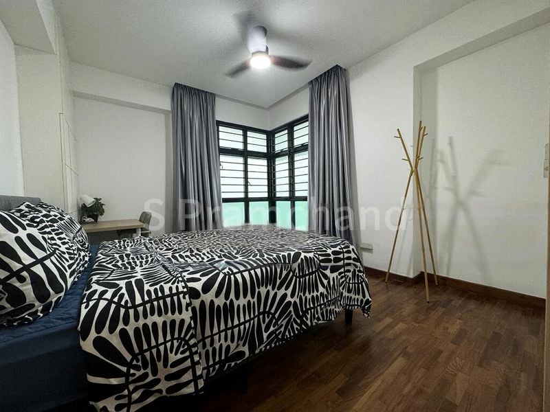 Room (Condo) for Rent in  Eastvale - Image 2