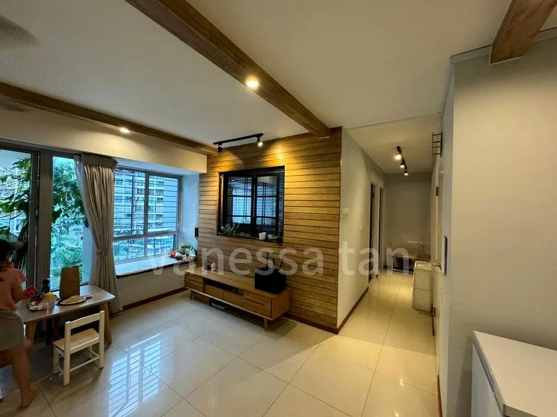 Common Room (HDB) for Rent in 518 Tampines Central 7 - Image 2