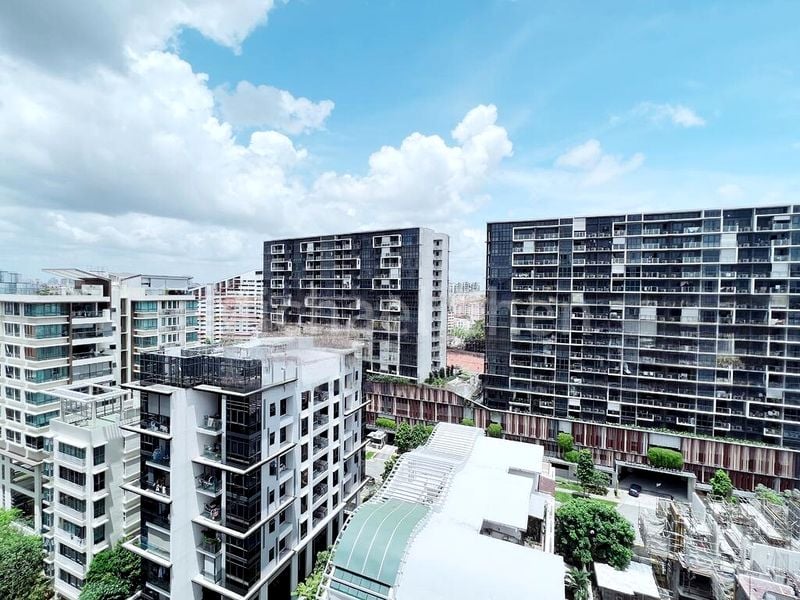 3 Bed Apartment (Condo) for Sale in Intero - Image 2