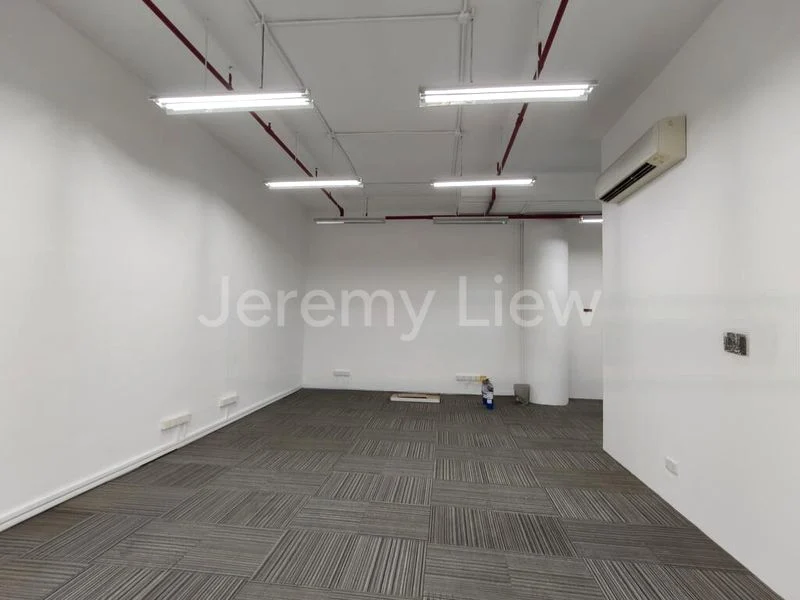 Light Industrial (B1) for Rent: Tannery House - Image 2