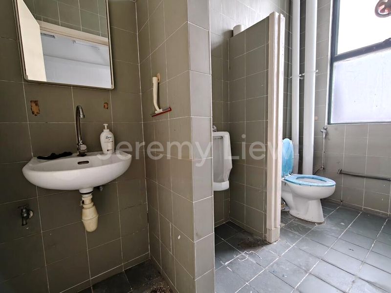 Light Industrial (B1) for Rent: Tannery House - Image 4