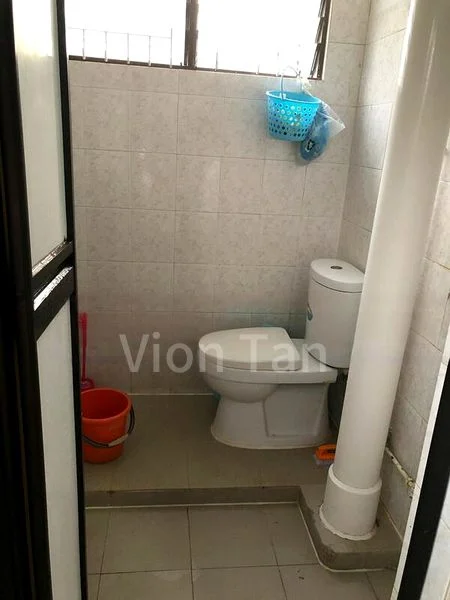 3 Room (3NG) HDB for Rent in  163 Ang Mo Kio Avenue 4 - Image 6