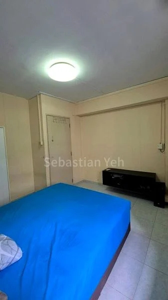 Common Room (HDB) for Rent in  601 Woodlands Drive 42 - Image 2