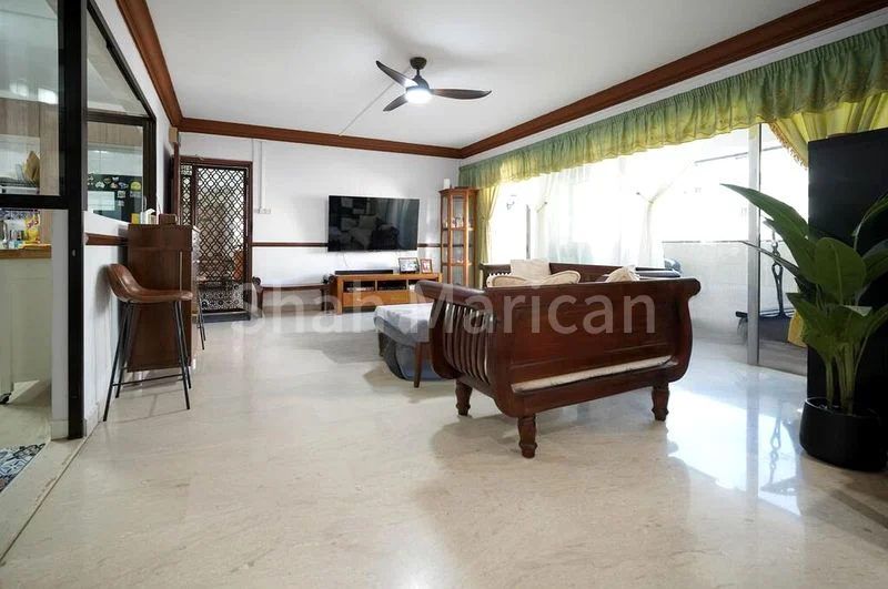 Executive HDB for Sale in  495A Tampines Street 43 - Image 3