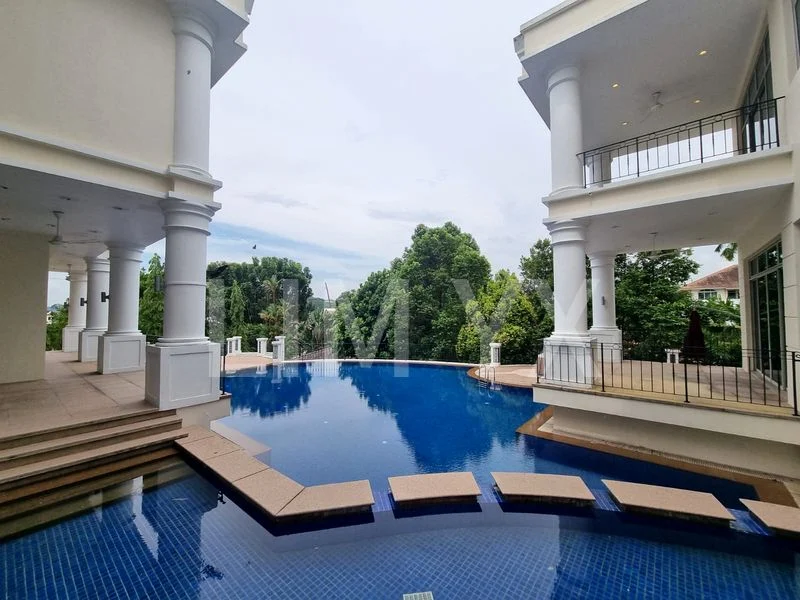 6 Bed Good Class Bungalow (Landed) for Rent in Villas Holland - Image 2