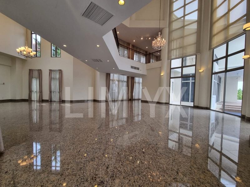 6 Bed Good Class Bungalow (Landed) for Rent in Villas Holland - Image 10