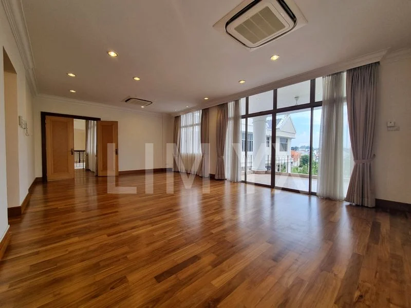 6 Bed Good Class Bungalow (Landed) for Rent in Villas Holland - Image 26