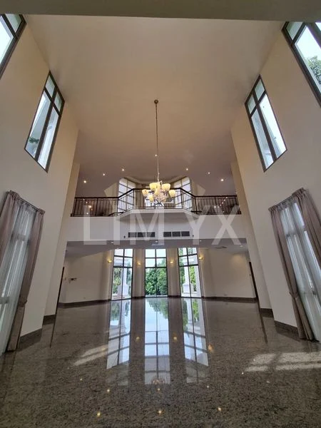 6 Bed Good Class Bungalow (Landed) for Rent in Villas Holland - Image 9