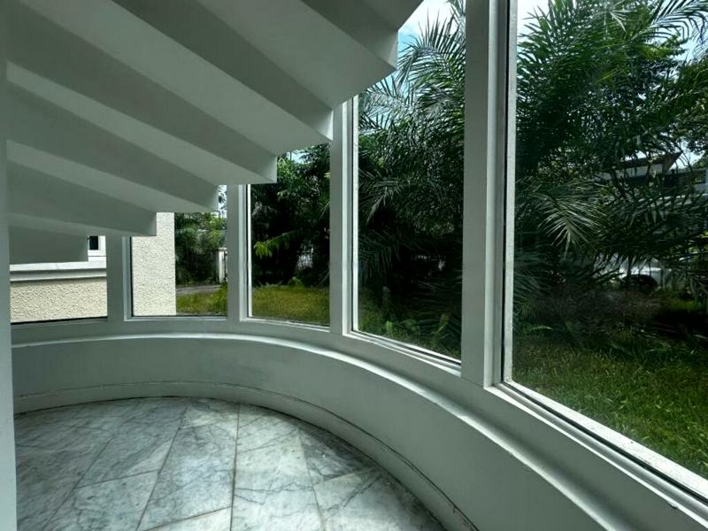 4 Bed Bungalow (Landed) for Sale in  Fernhill Court - Image 9