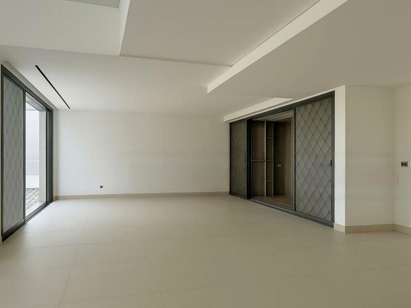 5 Bed Bungalow (Landed) for Sale in  Clementi Park - Image 9