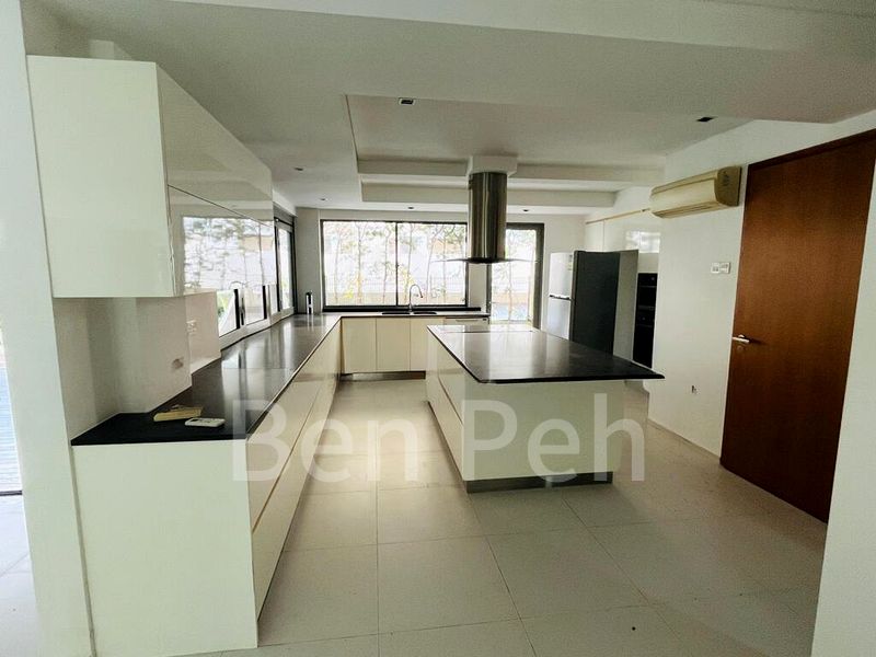 4 Bed Semi-Detached House (Landed) for Sale in Greenbank Park - Image 3