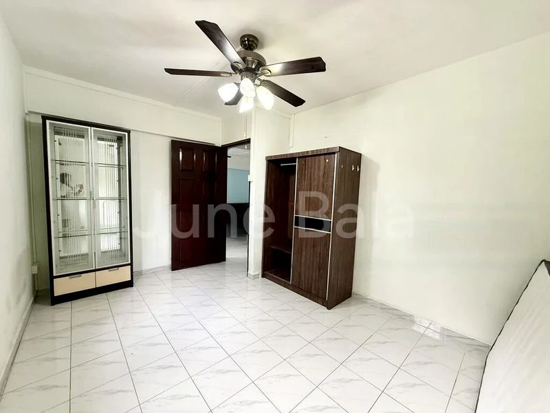4 Room (4NG) HDB for Sale in  362 Clementi Avenue 2 - Image 6