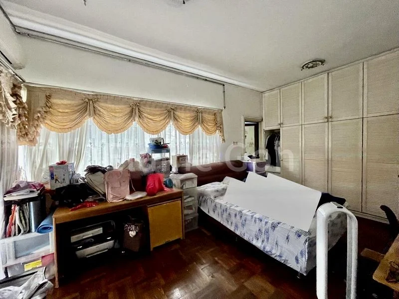 3 Bed Condo for Sale in  Teresa Ville - Image 7