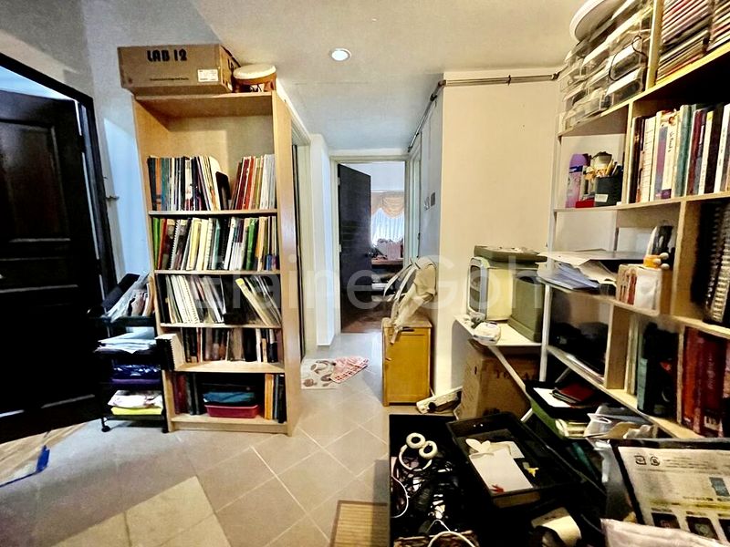 3 Bed Condo for Sale in  Teresa Ville - Image 6