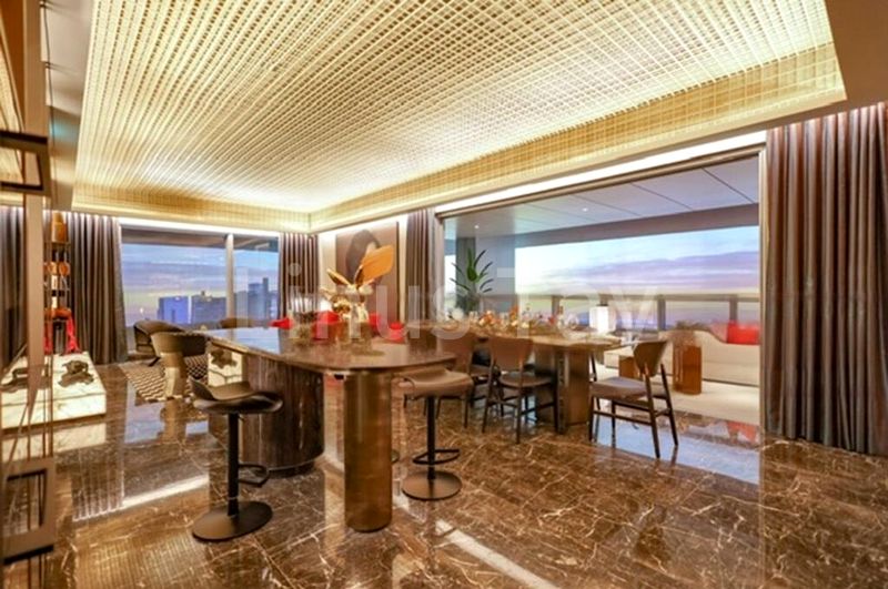 5 Bed Condo for Sale in  Asia Square Towers - Image 4