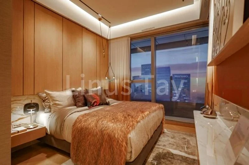 5 Bed Condo for Sale in  Asia Square Towers - Image 1