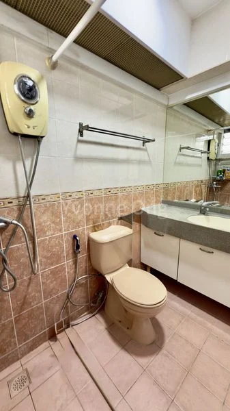 4 Room (4A) HDB for Rent in  461 Clementi Avenue 3 - Image 10