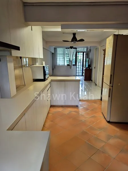 3 Room (3I) HDB for Sale in  13 Holland Drive - Image 2