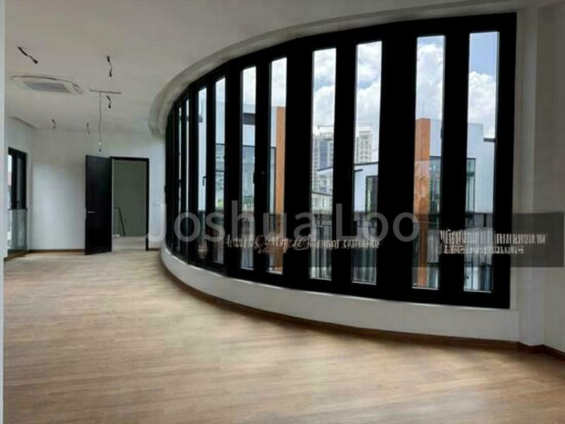 5 Bed Bungalow (Landed) for Sale in  Broadrick Road - Image 3