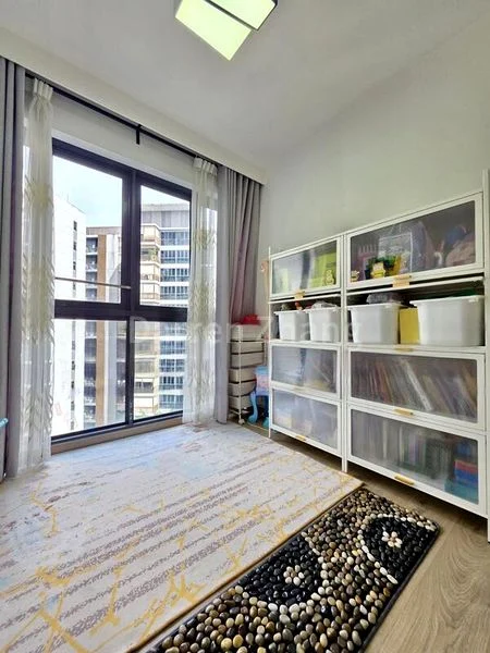 4 Bed Executive Condo for Sale in  The Criterion - Image 7