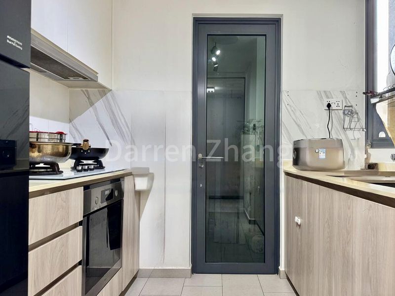 4 Bed Executive Condo for Sale in  The Criterion - Image 5