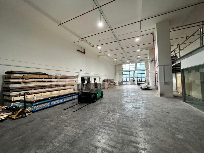 Factory / Workshop (B2) for Rent: Rare Ramp Up, Benoi Sector - Image 5