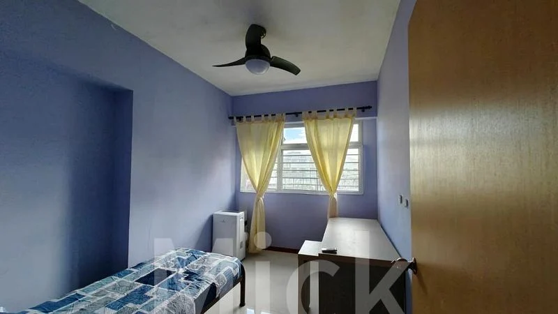 5 Room (5A) HDB for Rent in  674A Yishun Avenue 4 - Image 3