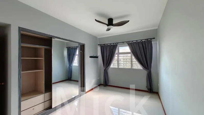 5 Room (5A) HDB for Rent in  674A Yishun Avenue 4 - Image 1